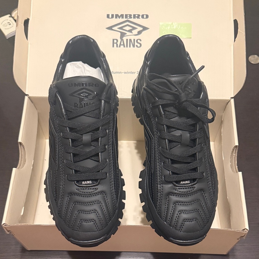 New Umbro Rains Black Men's Sneakers